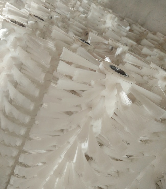 白色pa太陽能清洗毛刷輥